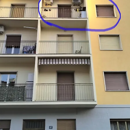 Darma Parla Di Mare * Trieste