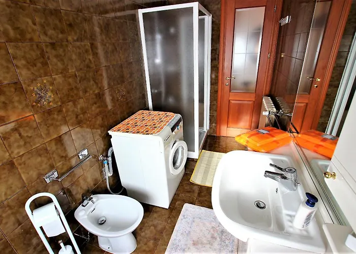 Darma Parla Di Mare * Trieste